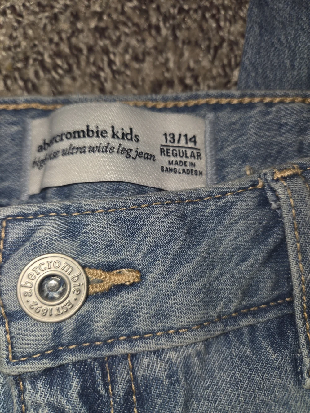 abercrombie kids light blue